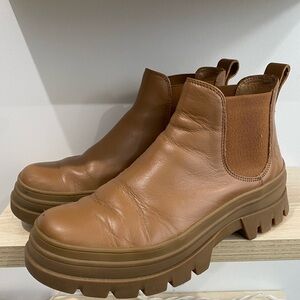 KOIO Tan Leather Ankle Boots
